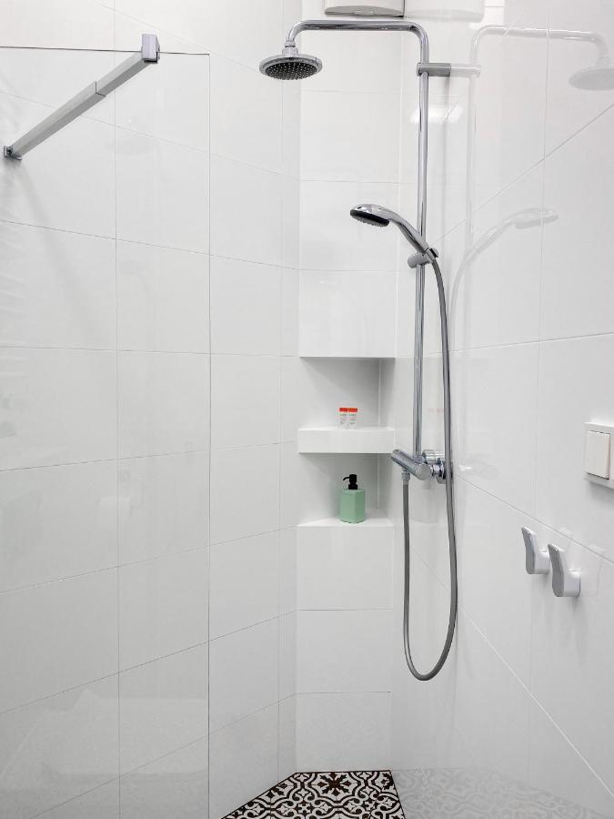 Beautiful Studio For Couples With Air Conditioning - Old Town & Main Station Краків Екстер'єр фото