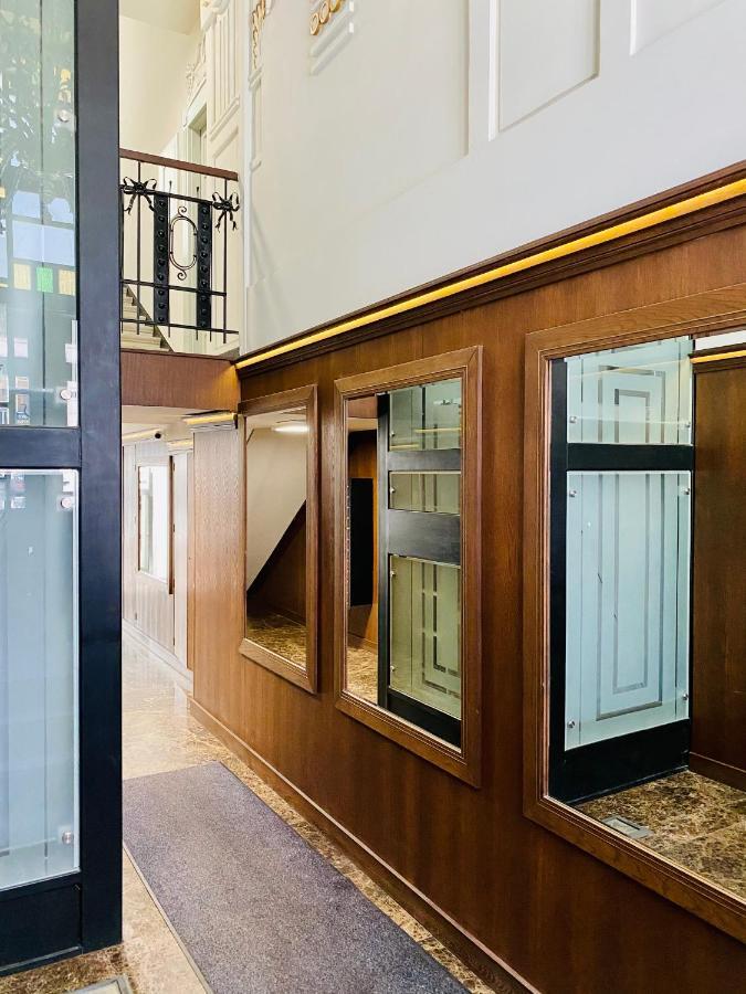 Beautiful Studio For Couples With Air Conditioning - Old Town & Main Station Краків Екстер'єр фото